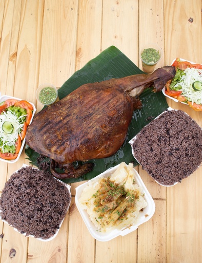 Pierna o Paleta de Cerdo Asada (10 personas)